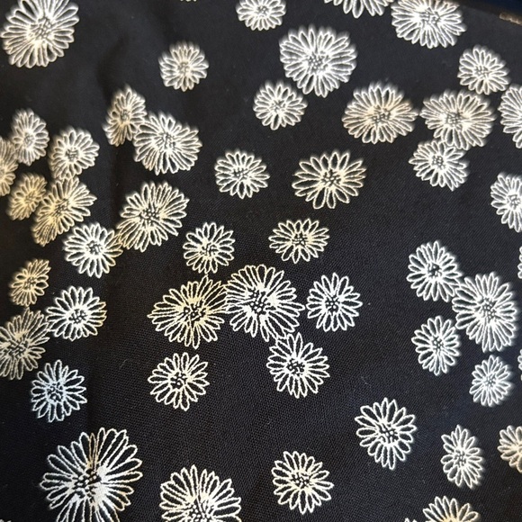 Joe Fresh Black and White Floral Dress - Picture 2 of 4